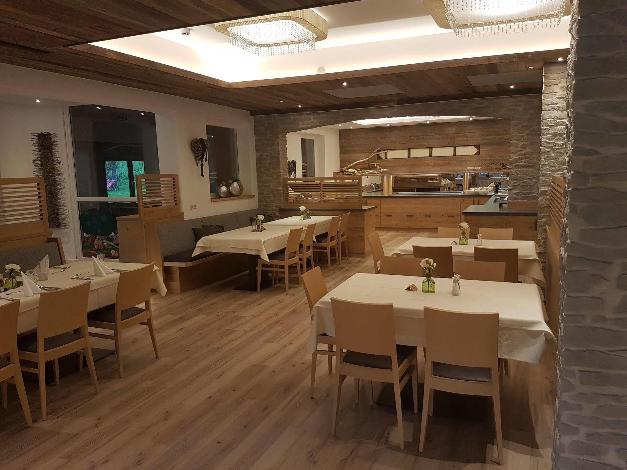 Steinbock Hotel 3*